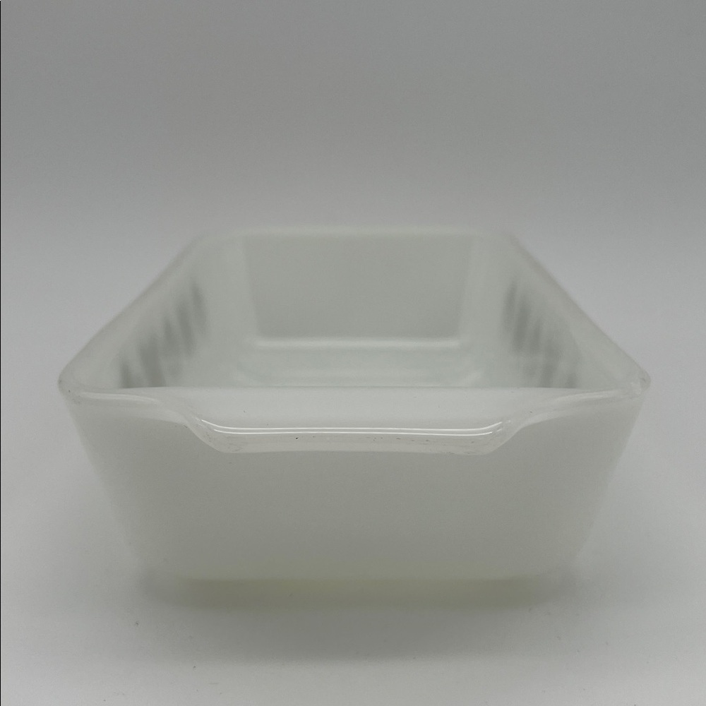 Vintage Anchor Hocking 441 Fire-King Meadow Green Milk Glass Baking Dish - 1 Qt - Picture 2 of 12